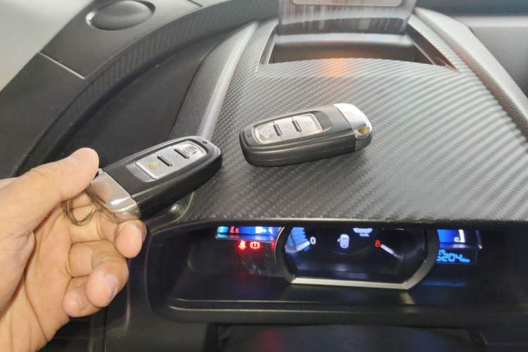 Used Luxgen U6 SUV 2015 1.8T Fashion Edition
