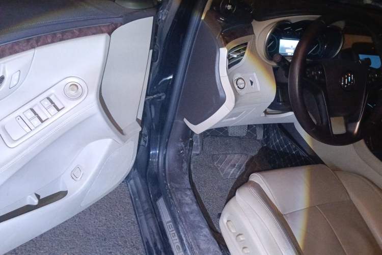 Used Buick LaCrosse 2013 2.4L SIDI Elite Comfort Version
