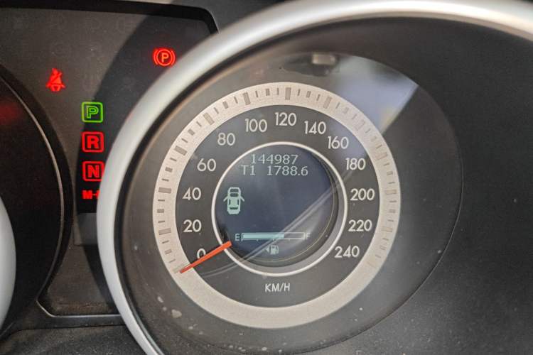 Used Bestune X80 2013 2.0L automatic luxury version
