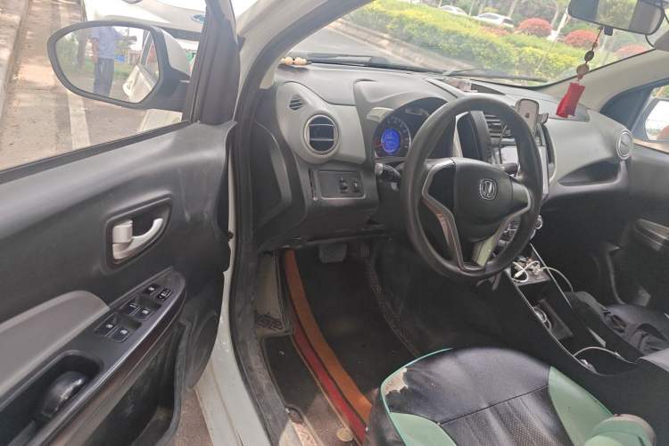 Used CHANGAN OSHAN Benni E-Star 2021 National Edition Xin Yue Version Lithium Iron Phosphate (31.18 kWh) Driver Seat