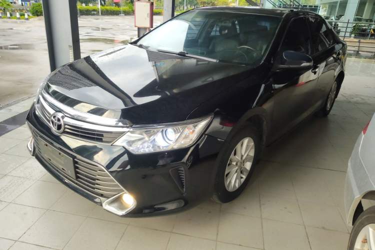 Used Toyota Camry 2015 2.0G Premier Edition