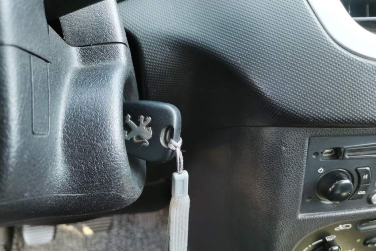 Used Peugeot 207 2010 Hatchback 1.4L Manual Yule Edition