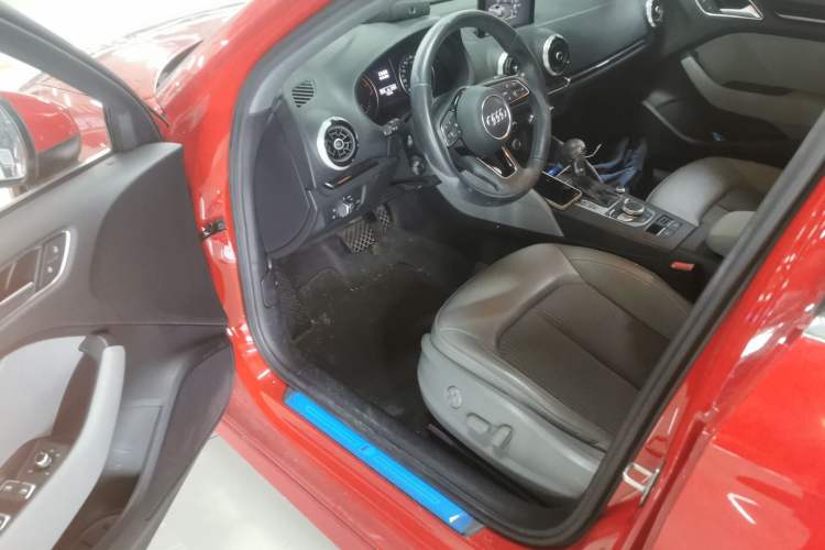 Used Audi A3 2020 Limousine 35 TFSI Fashion Edition China VI Emission Standard
