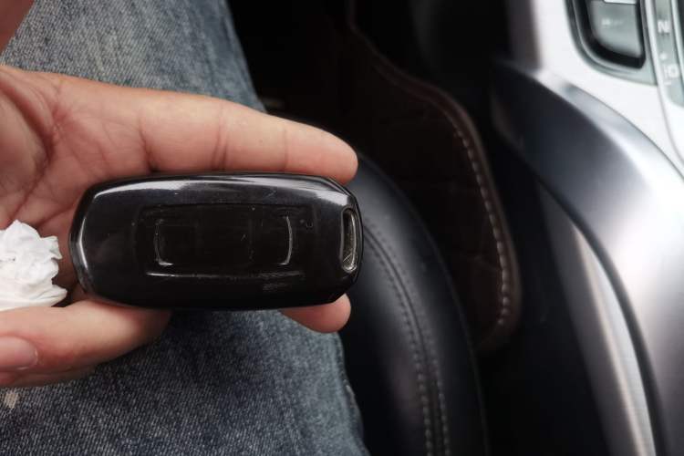 Used Geely Auto Emgrand X7 Sport 2016 1.8TD Automatic Smart Connectivity Version
