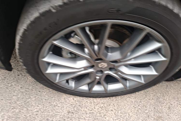 Used Leapmotor C10 2024 530 LiDAR Edition Left Front Wheel Hub