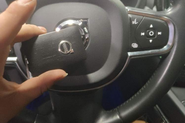 Used Volvo XC60 2019 T5 4x4 Smart Edition China V Standard Interior 1