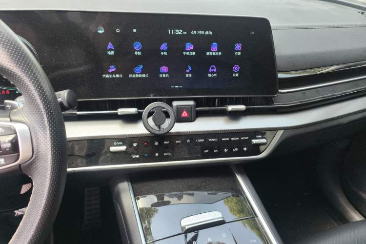 Used Kia Sportage (Chinese Domestic Model) 2023 2.0T Two-Wheel-Drive Prestige Edition
