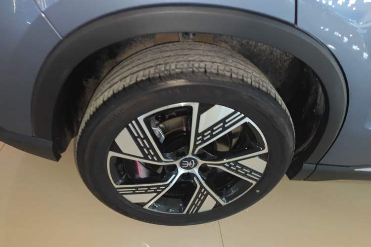 Used BYD Song Pro New Energy 2023 Champion Edition DM-i 110KM Beyond Model Exterior 3