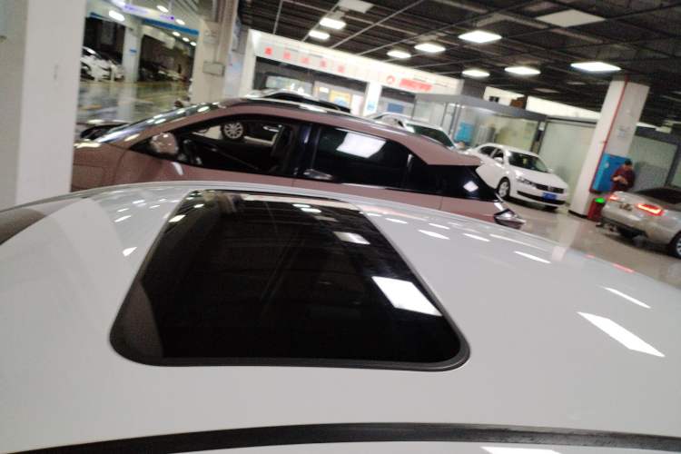 Used Geely Auto Emgrand 2021 UP 1.5L CVT Advanced Edition Roof