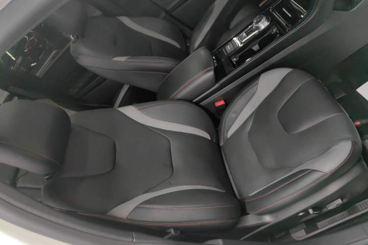 Used Ford Edge 2020 EcoBoost 245 4x4 ST-Line 7-Seater
