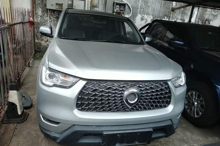 Used Great Wall Poer 2021 2.0T Commercial Version Automatic Diesel 4x4 Elite Long-Box GW4D20M