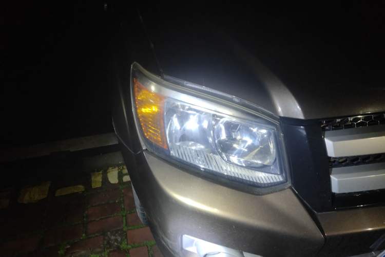 Used JMC Baodian 2016 2.8T New Value-Added Diesel Two-Wheel Drive Standard Version JX493ZLQ4G
