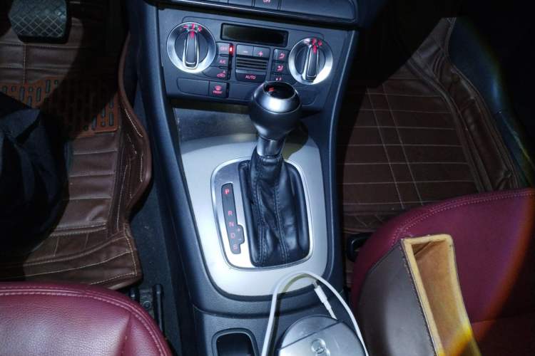 Used Audi Q3 2015 30 TFSI Ambition Edition