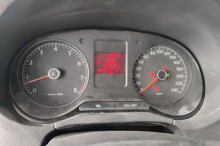 Used Volkswagen Polo 2011 1.6L Automatic ZhiKu Edition
