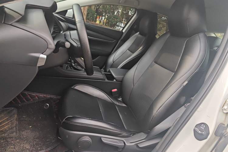 Used Mazda Mazda 3 Axela 2021 2.0L Automatic Zhiqing Edition
