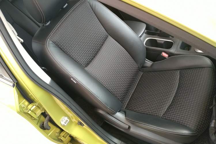 Used Nissan Tiida 2016 1.6L CVT Smart Drive Edition Right Front Seat