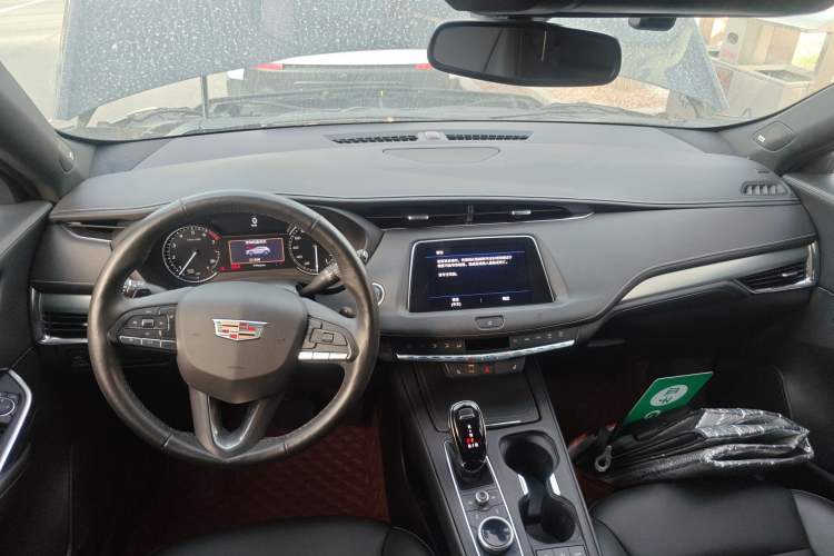 Used Cadillac XT4 2021 28T Two-Wheel Drive Luxury Version
