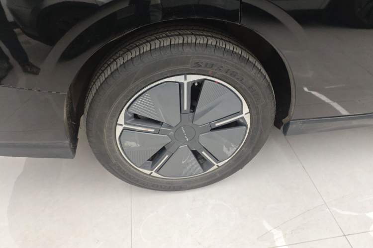 Used SAIC MAXUS Dajia 7 2024 Super Hybrid Ultra-Long Range Edition – Premium Version
