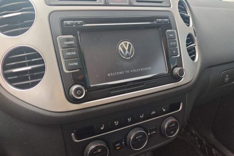 Used Volkswagen Tiguan 2013 1.8 TSI Automatic All-Wheel Drive Luxury Model