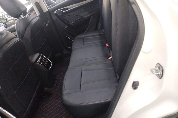 Used Dongfeng Aeolus AX7 2019 1.6T Automatic AI Pioneer Model China V Standard