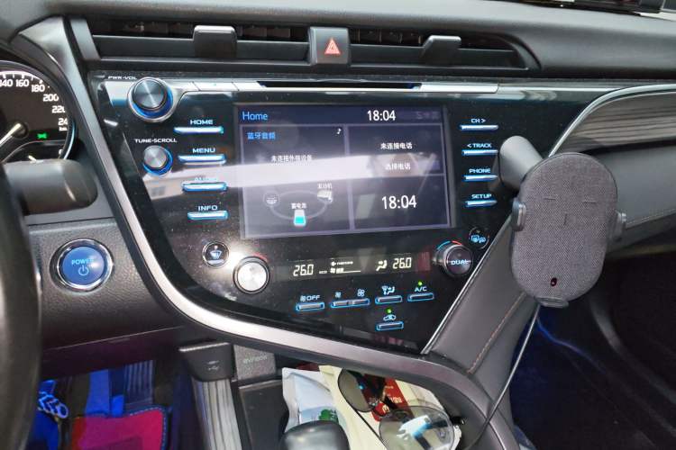 Used Toyota Camry 2018 Dual-Engine 2.5 HG Luxury Edition Audio And AC Panel