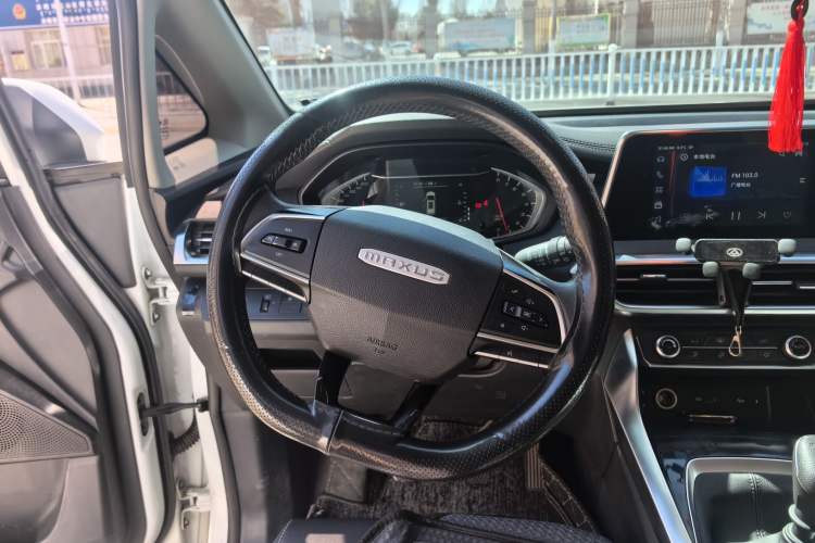 Used SAIC MAXUS G50 2023 1.5T Manual Comfort B Trim