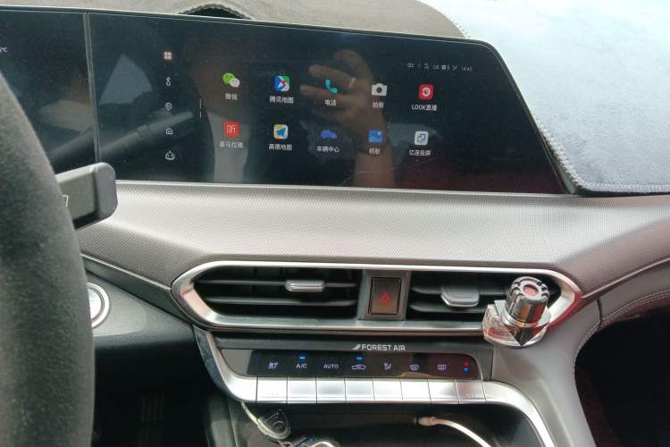 Used CHANGAN UNI-T 2020 1.5T Prestige Version Audio And AC Panel