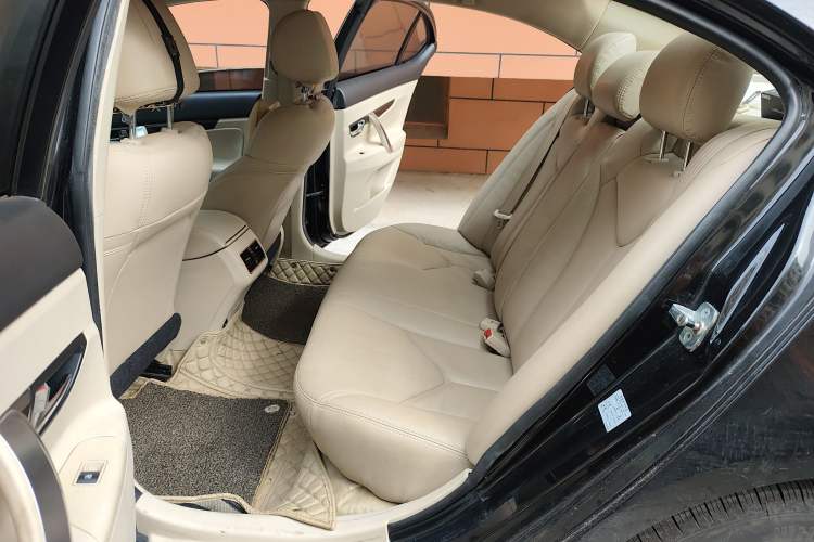 Used CHANGAN Raeton 2013 1.8T Automatic Elite Model China IV Standard
