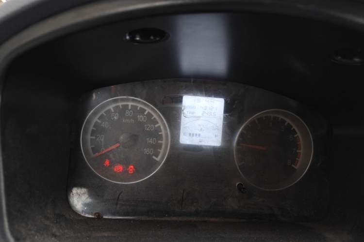 Used Jinbei Hiace X30 2018 1.3L Comfort Model DLCG12 Odometer Close Up