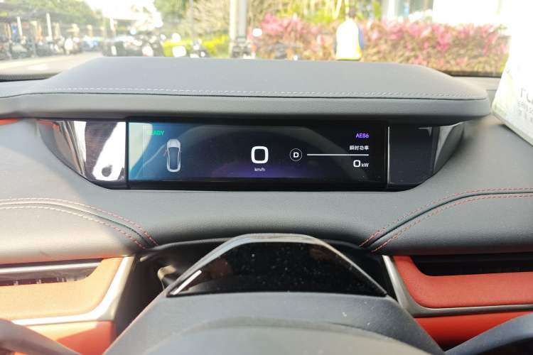 Used Xiaomi Auto SU7 2024 Four-Wheel Drive Ultra-Long Range Advanced Intelligent Driving Max Edition