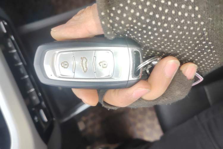 Used Geely Auto Vision X3 2019 Upgraded Model 1.5L CVT Prestige Version