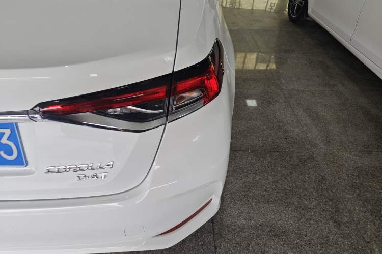 Used Toyota Corolla 2019 1.2T S-CVT GL-i Elite Edition Right Rear Taillight