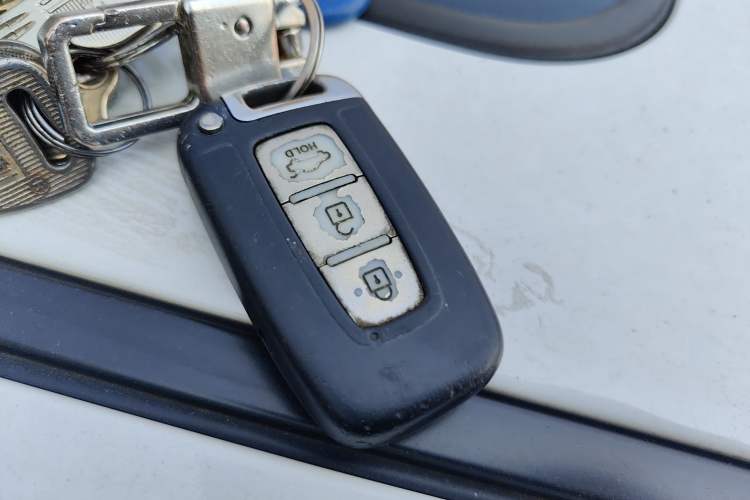 Used Kia K2 2012 Sedan 1.6L Automatic Transmission Premium Commemorative Edition
