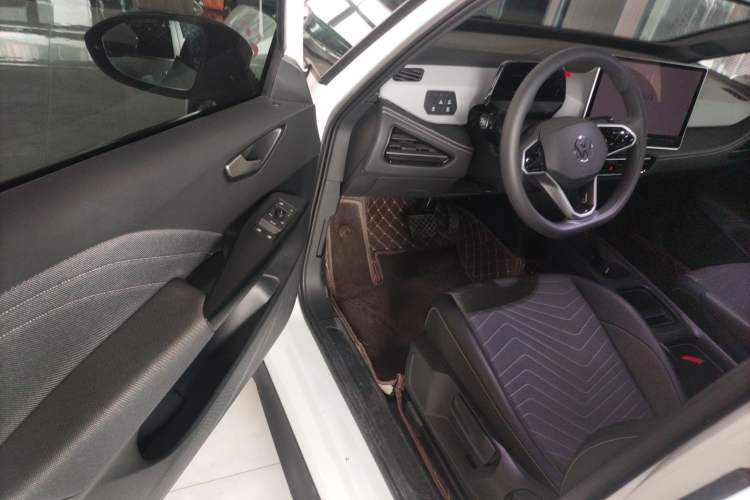 Used Volkswagen ID.3 2025 Smart Version Pure & Intelligent Enjoyment Edition