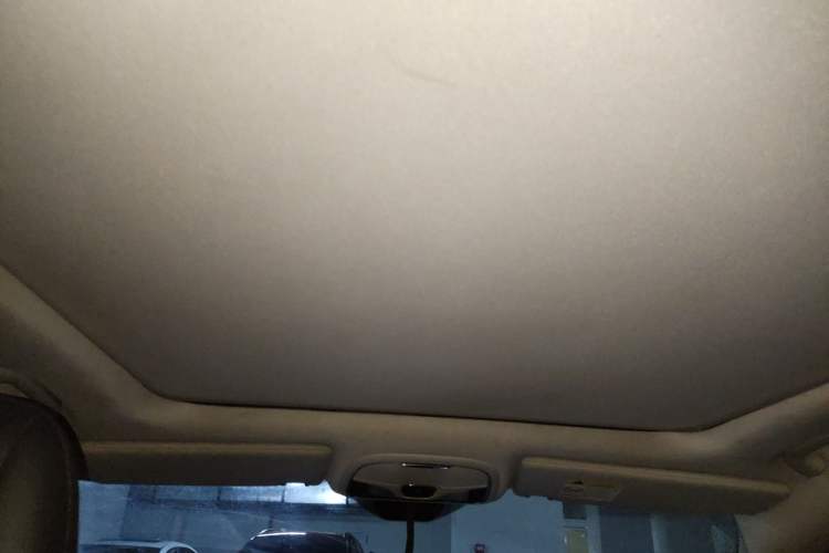 Used Jeep Cherokee 2017 2.0L Superior Edition
