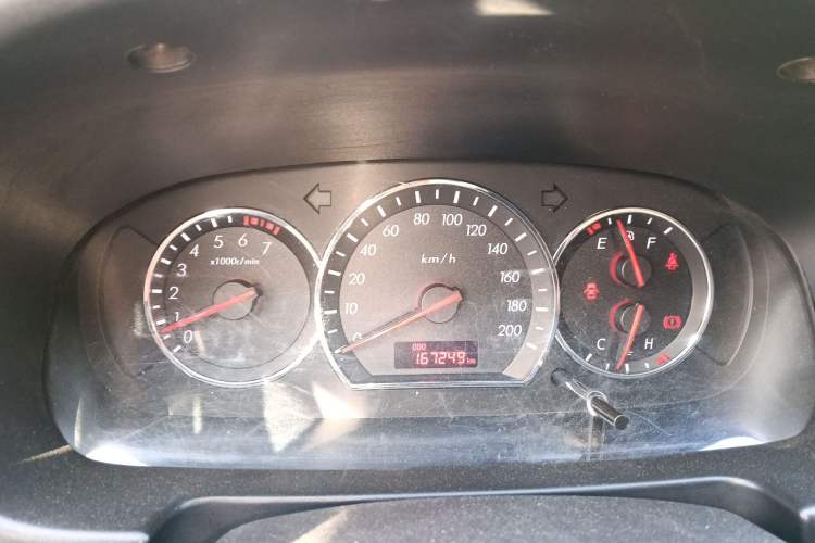 Used CHANGAN Alsvin V3 2015 1.4L Manual Warm-Hearted Model China V Standard
