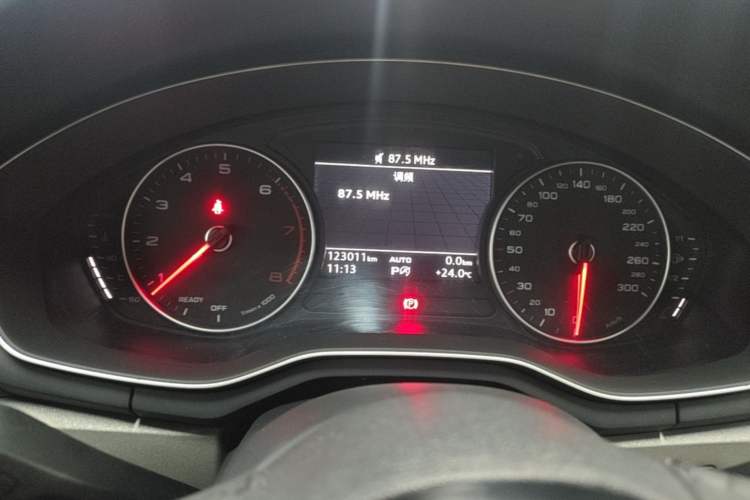 Used Audi A4L 2017 40 TFSI Ambition Edition