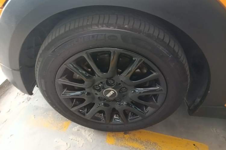 Used MINI 2014 1.5T COOPER Fun