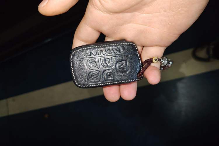 Used Jaguar XFL 2018 XFL 3.0 SC 340 PS Luxury Edition Vehicle Key