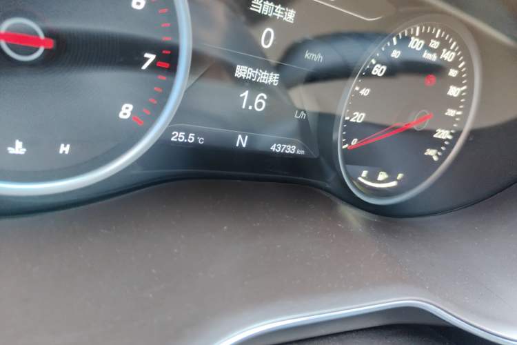 Used Baojun 730 2017 1.8L iAMT Prestige Version 7 Seats
