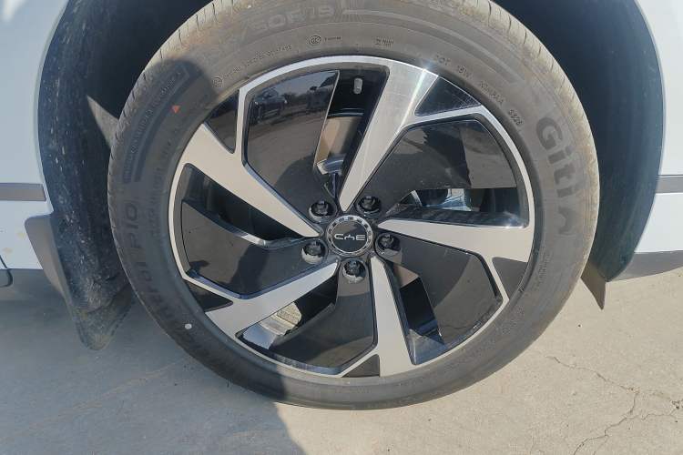 Used BYD Sealion 06 New Energy 2025 Model DM-i 170 Navigation Plus Edition
