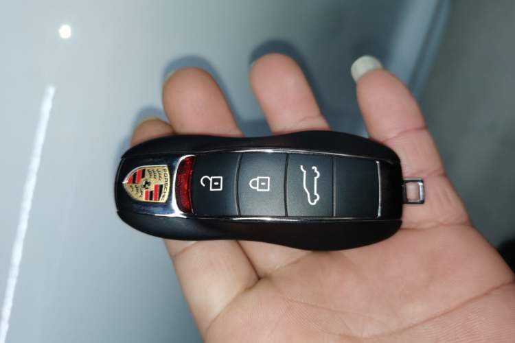 Used Porsche Macan 2022 Macan S 2.9T