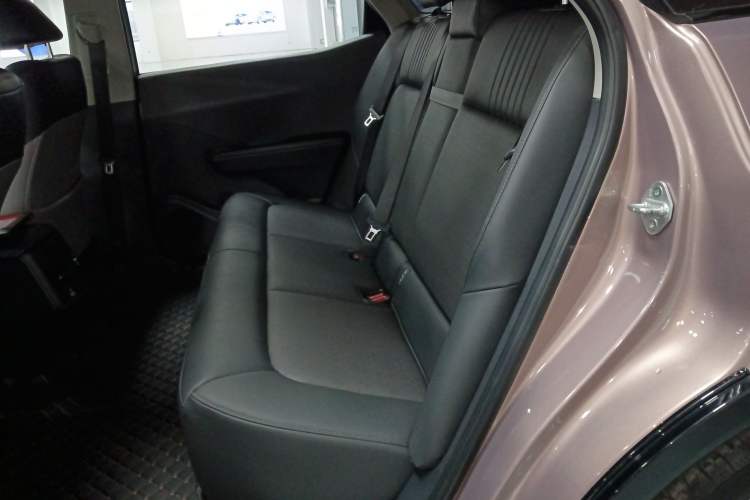 Used Toyota bZ3 2023 616 km Long-Range Premium
