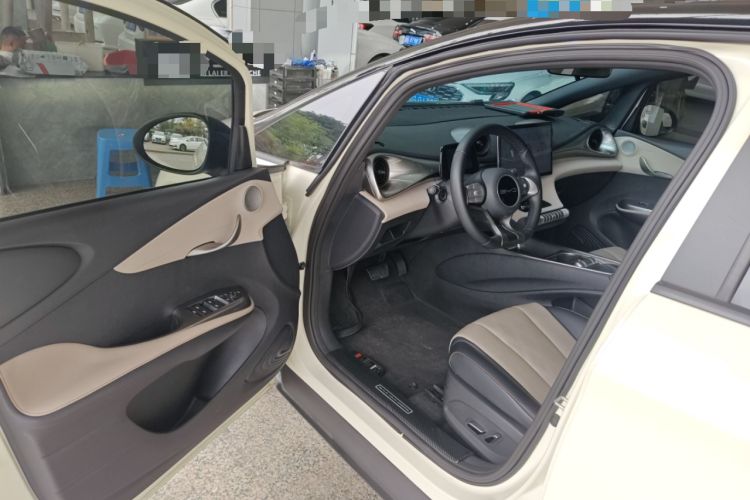 Used BYD Dolphin 2023 420 km Fashion Edition
