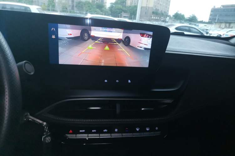 Used Buick Verano 2023 Pro Enjoyment Edition Audio And AC Panel