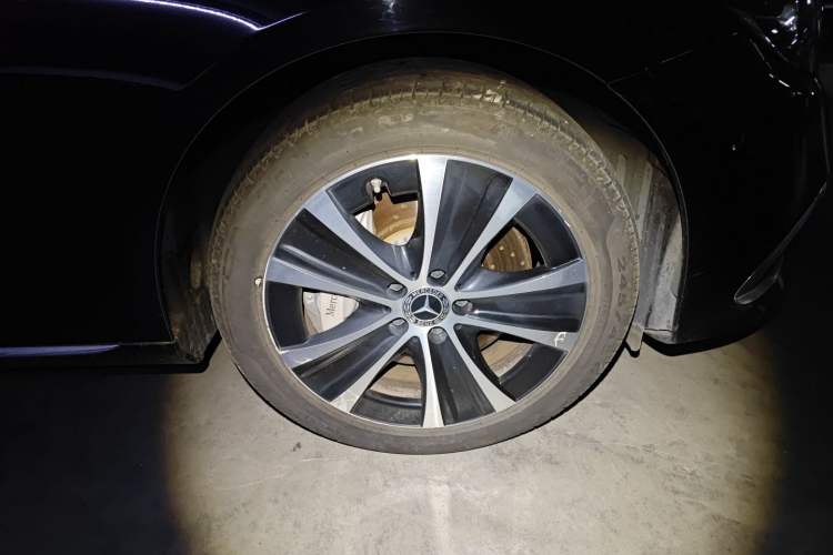 Used Mercedes-Benz E-Class New Energy 2022 Second Facelift E 350 e L Plug-in Hybrid Sedan
