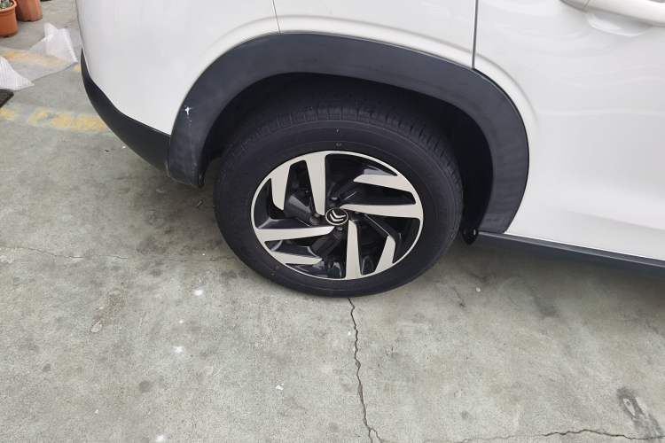 Used Citroen C3-XR 2015 1.6L Automatic Pioneer Model Exterior 5