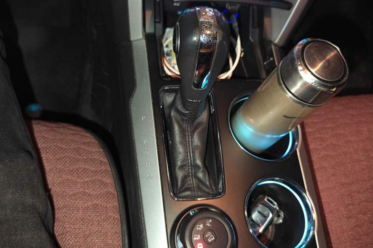 Used Ford Explorer 2013 3.5L Deluxe Model