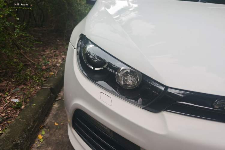 Used Volkswagen Scirocco 2011 R 2.0TSI Right Front Headlight