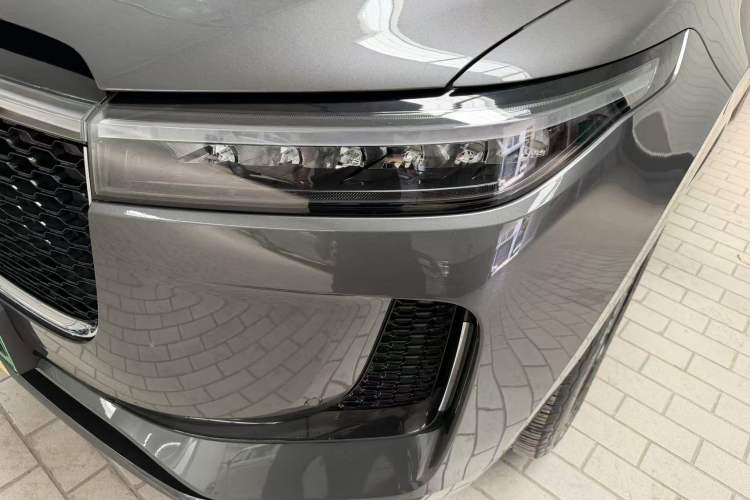 Used Li Auto ONE 2020 Extended-Range 6-Seater Version Left Front Headlight